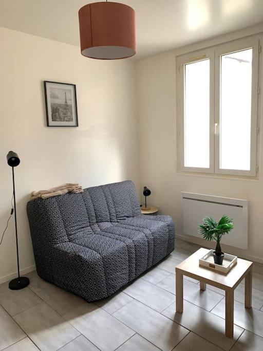 Jolie Studio En Centre Ville Châteauroux Kültér fotó